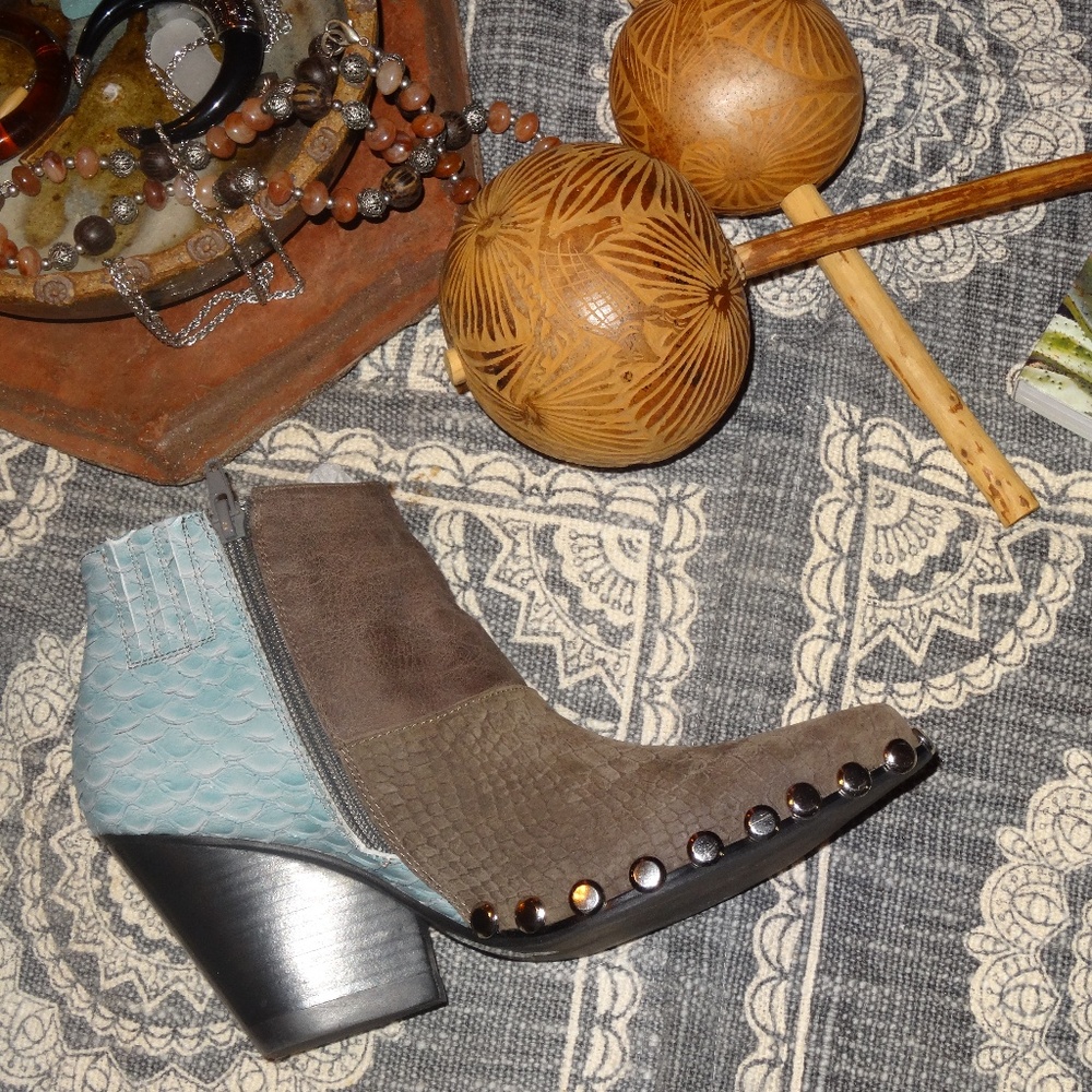 Free People 'Deville' Ankle Boot Sz 7.5